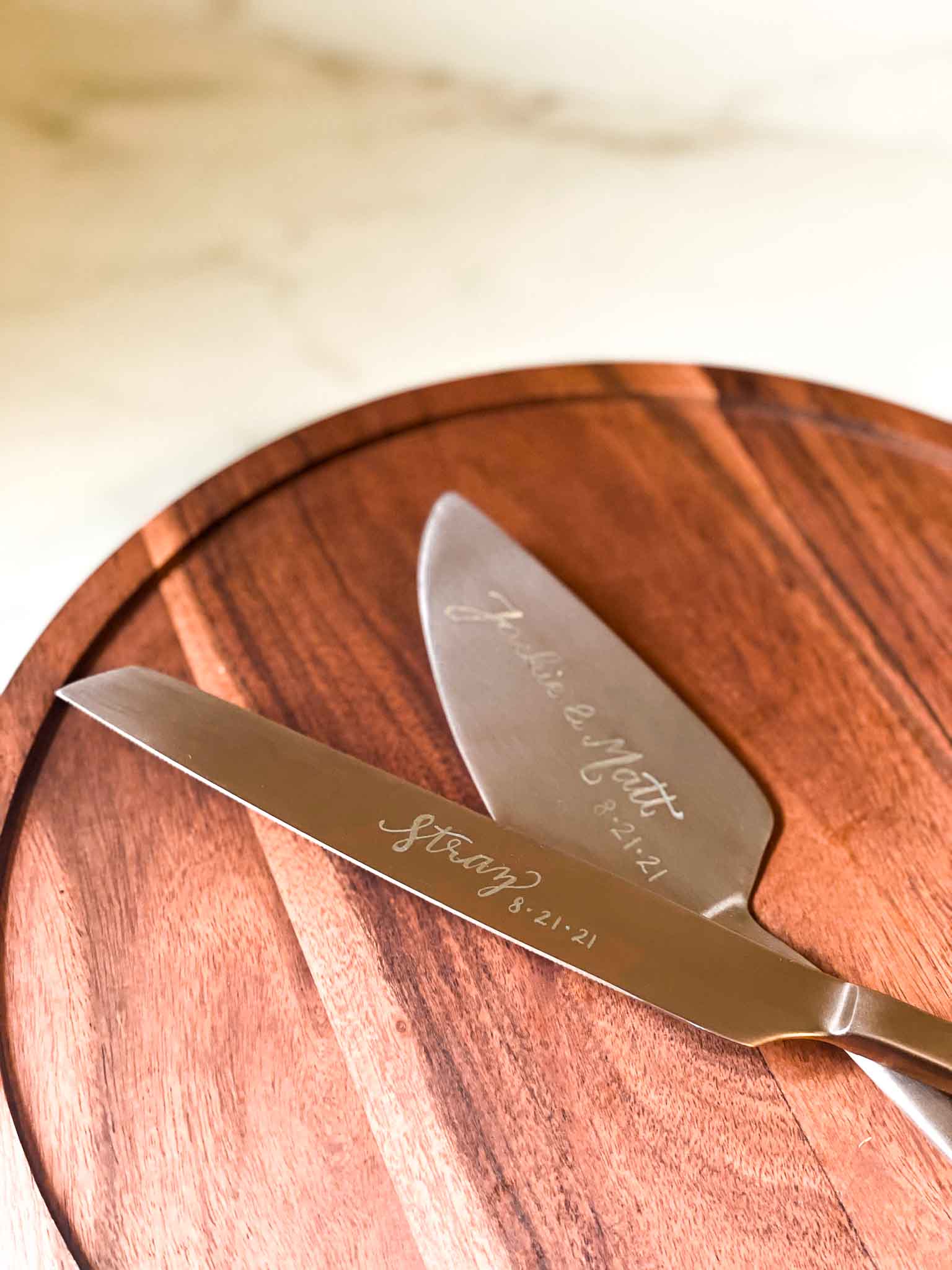 engraving cake server and knife